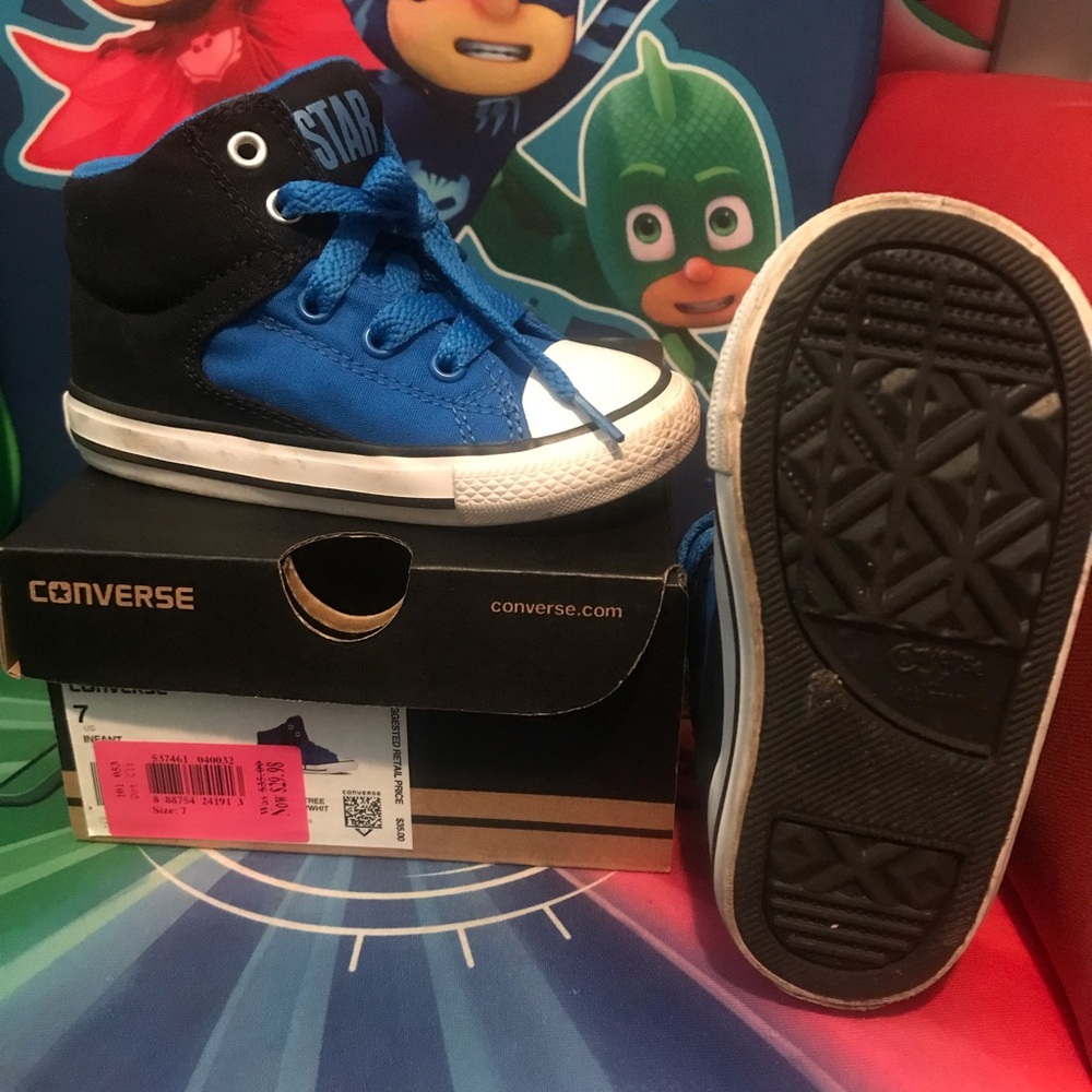Toddler converse black/blue sneakers
